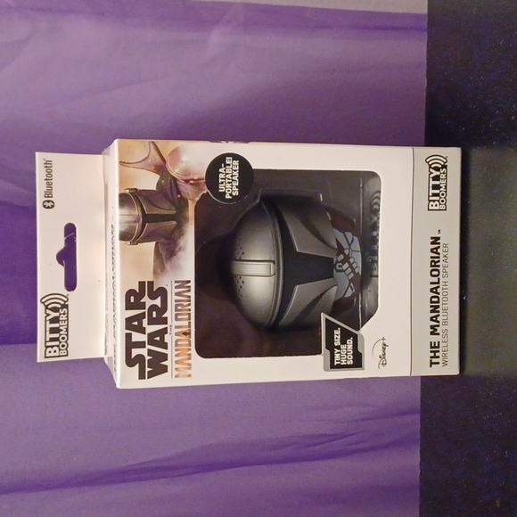 New Bitty Boomers Star Wars Mandalorian Mini Bluetooth Speaker - Picture 1 of 5